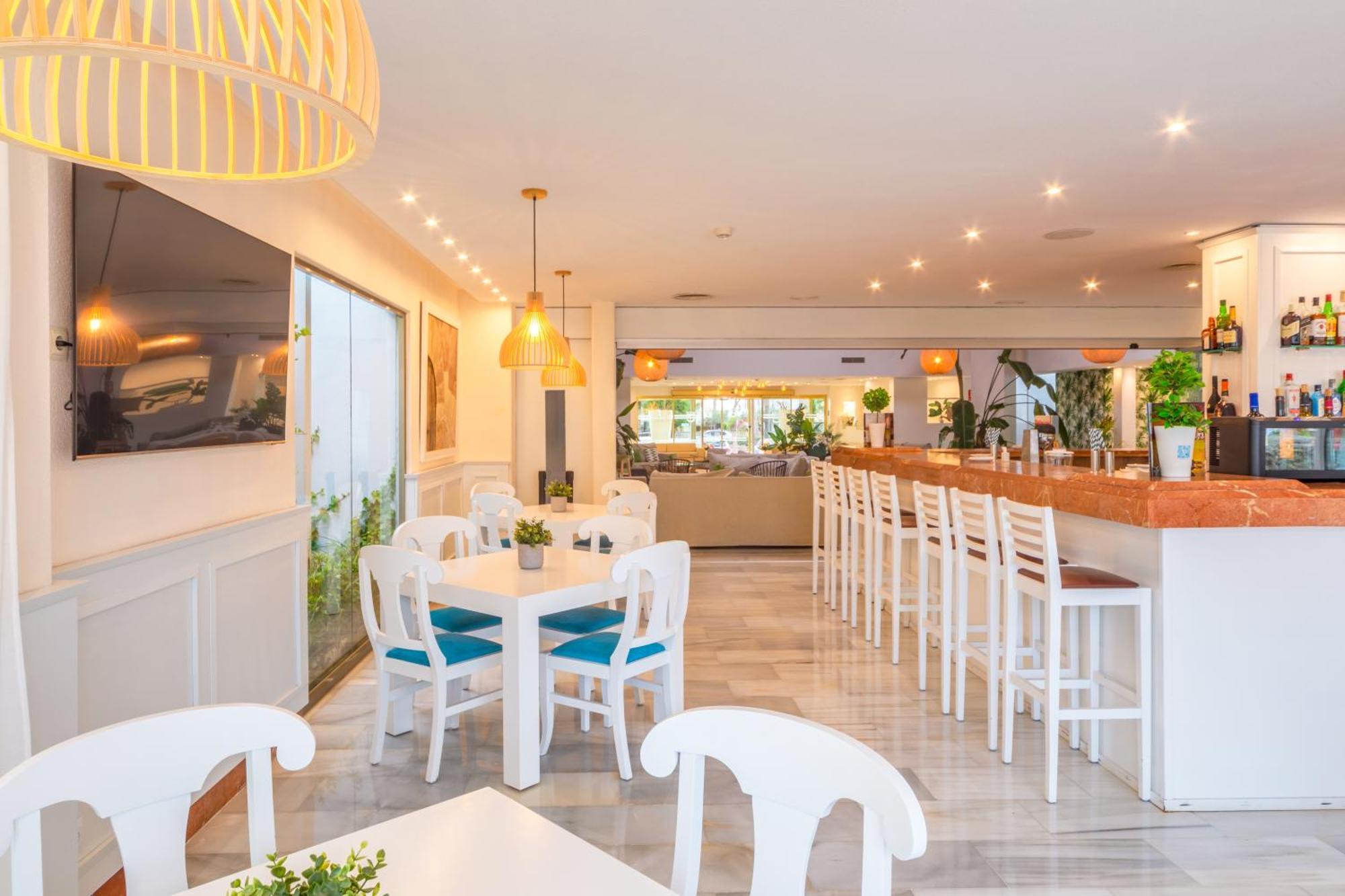 Aparthotel Playa Esperanza Affiliated By Melia