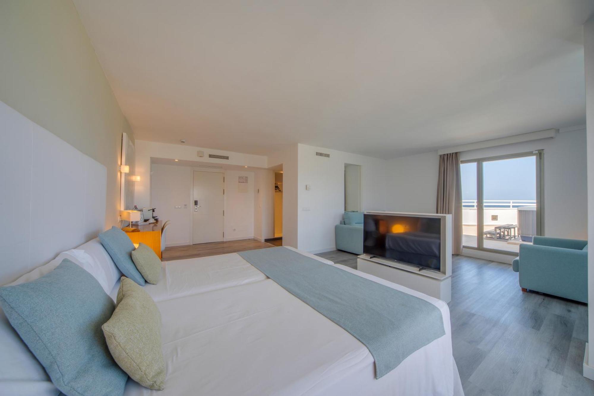 Aparthotel Playa Esperanza Affiliated By Melia 4*